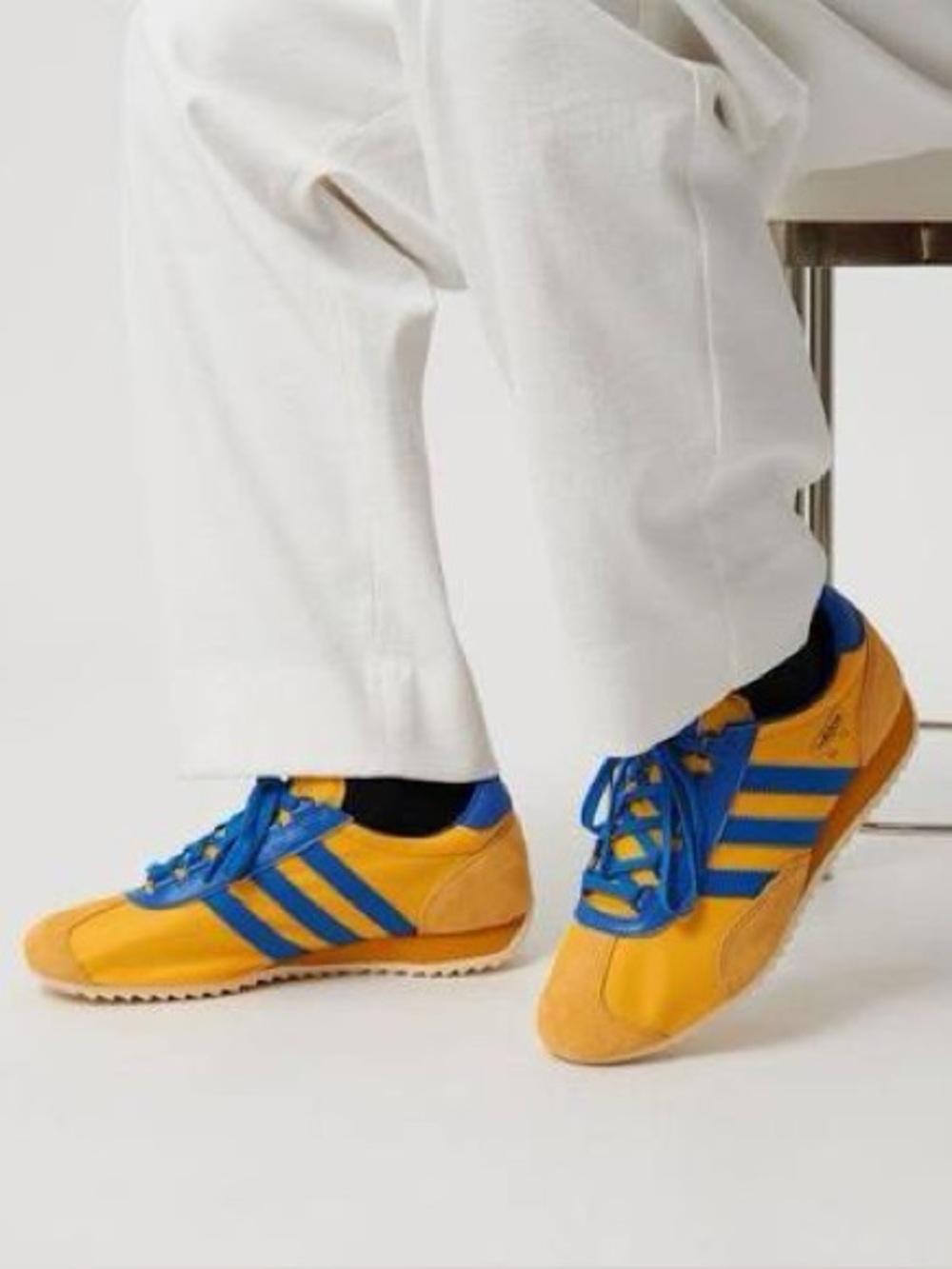 NWT Adidas Women's SL 72 PT
'Bold Gold Bright Royal' Shoes
JR3638